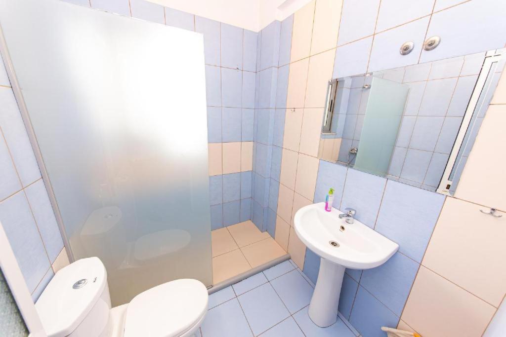Intea Hotel Голем Екстер'єр фото